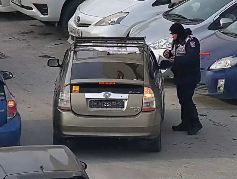 Улсын дугааргүй тээврийн хэрэгсэлтэй замын хөдөлгөөнд оролцвол хариуцлага тооцно